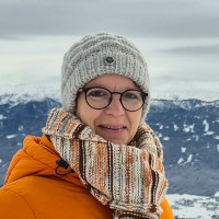 Porträtfoto von Annika Fellner